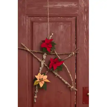 DIY Floral Star Wreath