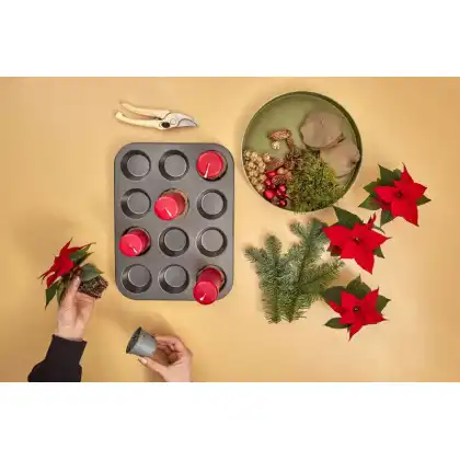 DIY: Muffin Tin Advent Centrepiece