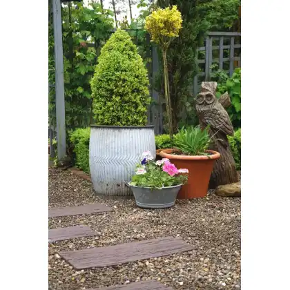 Recycled Rubber Stepping Stones by Primeur