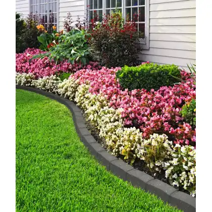 Flexible Recycled Rubber Garden Borders by Primeur
